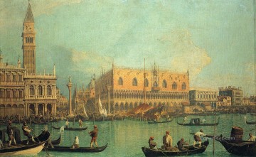 Canaletto Painting - Palacio Ducal y la Piazza di San Marco Canaletto